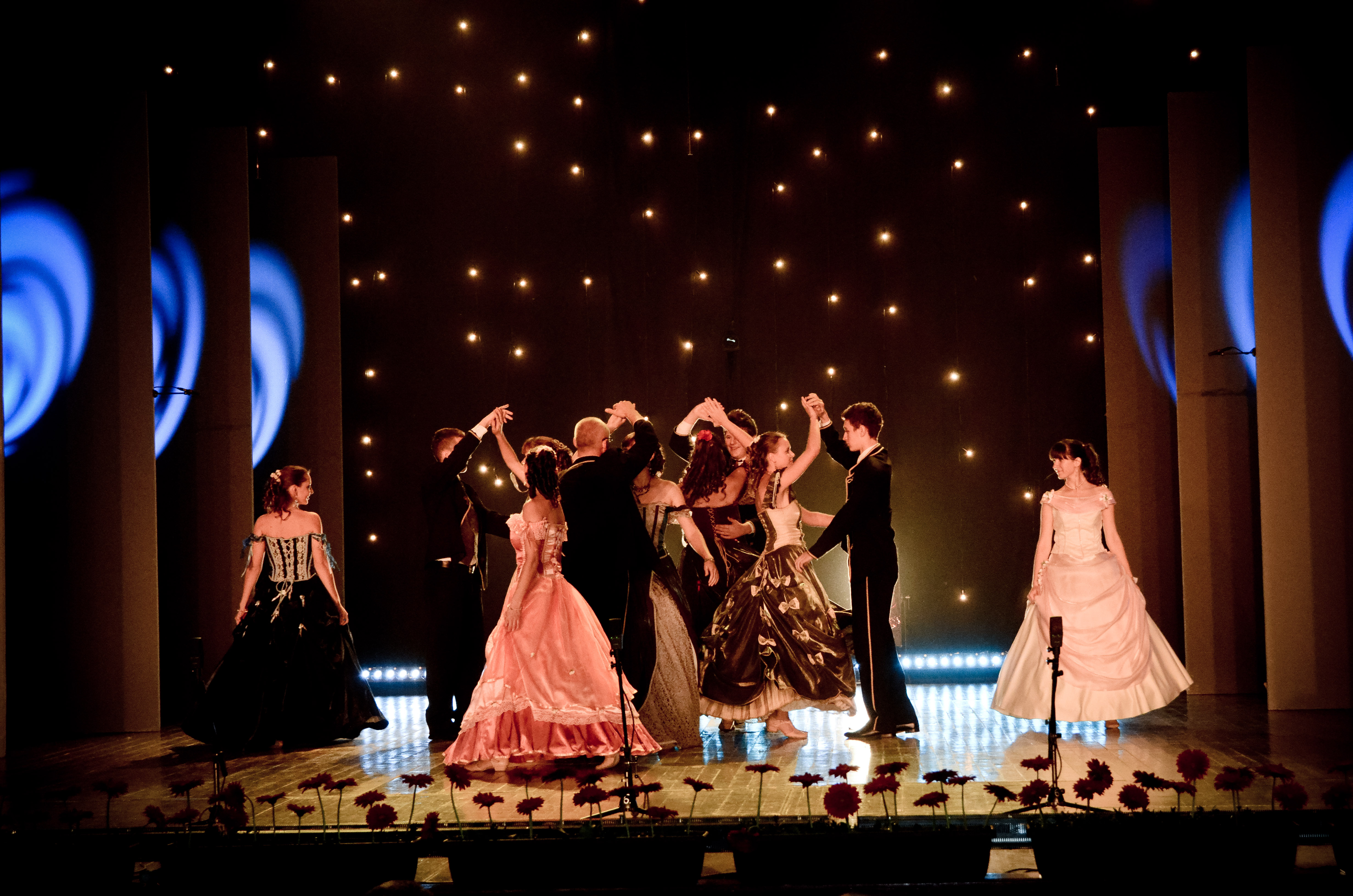 Smotra povijesnih i građanskih plesova i Starogradskih pjesama Hrvatske u Đakovu