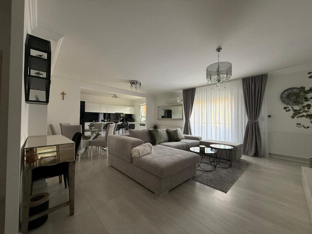 Apartman Infinity Z, +385 (0) 99 6722 044